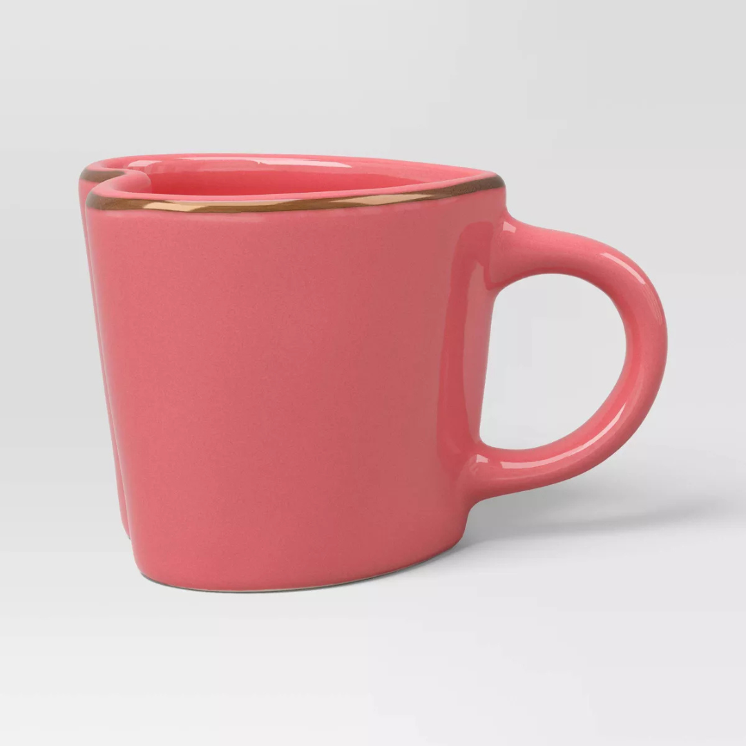 Taza en forma de corazón  rosa ♥️